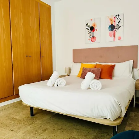 Abat 2 Cool & Wide Flat Next To The Cathedral Apartamento Valencia